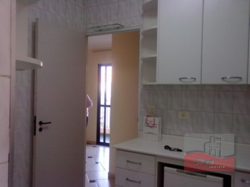 Apartamento à venda com 3 quartos, 70m² - Foto 11