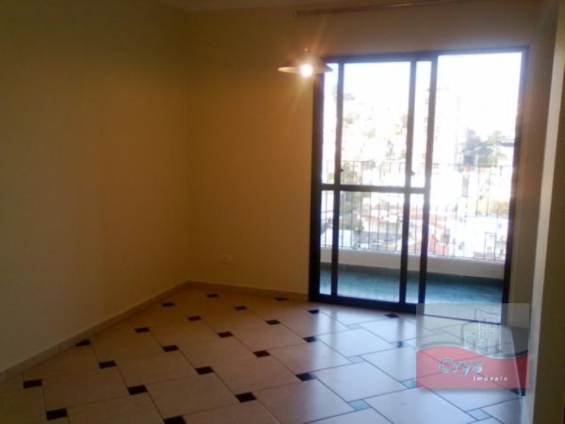 Apartamento à venda com 3 quartos, 70m² - Foto 1