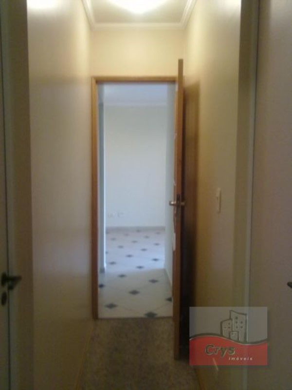 Apartamento à venda com 3 quartos, 70m² - Foto 18