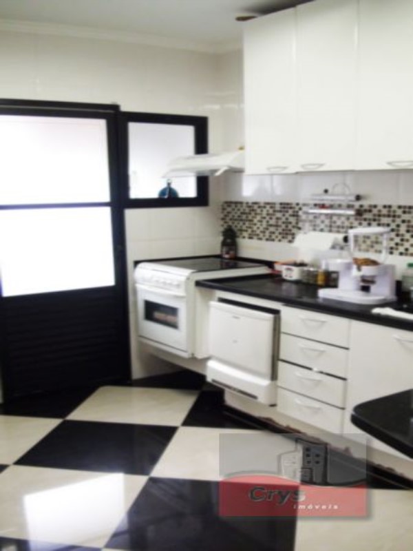 Apartamento à venda com 3 quartos, 90m² - Foto 4