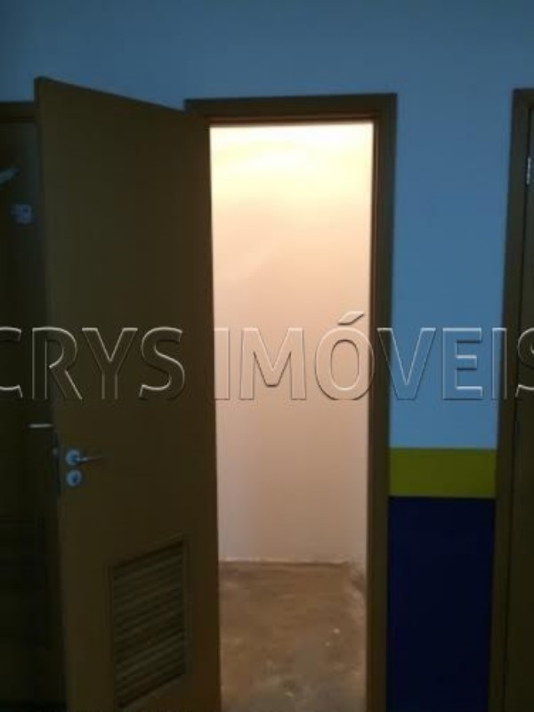 Apartamento à venda com 3 quartos, 97m² - Foto 19