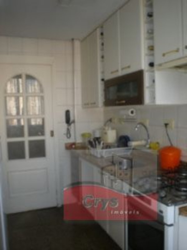 Apartamento à venda com 2 quartos, 68m² - Foto 4