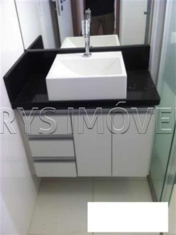 Apartamento à venda com 2 quartos, 55m² - Foto 2