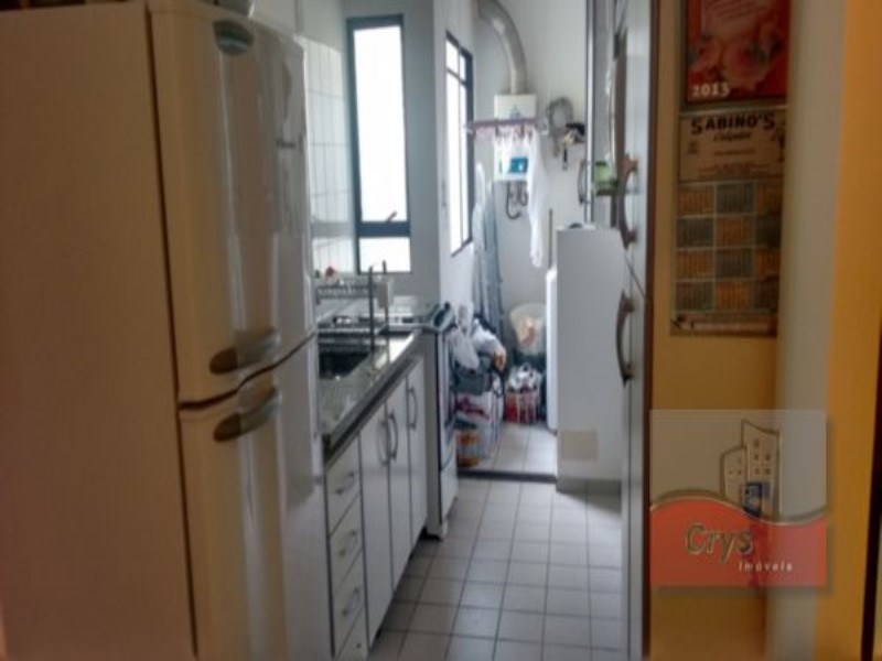 Apartamento à venda com 2 quartos, 70m² - Foto 1