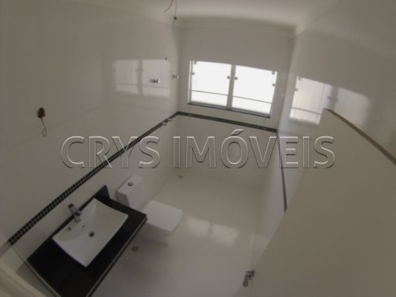 Casa à venda com 4 quartos, 470m² - Foto 7