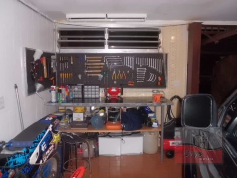 Casa à venda com 2 quartos, 204m² - Foto 10