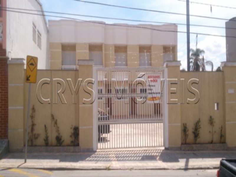 Casa à venda com 2 quartos, 85m² - Foto 1