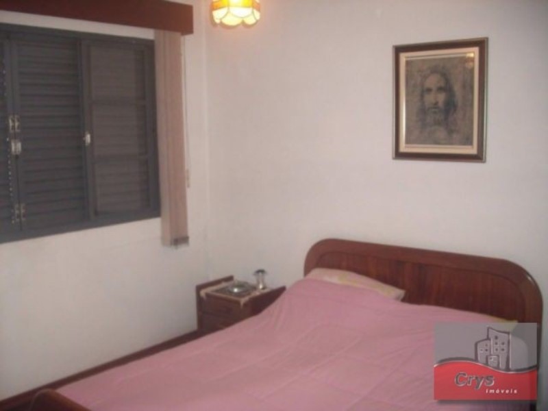 Sobrado à venda com 3 quartos, 267m² - Foto 13