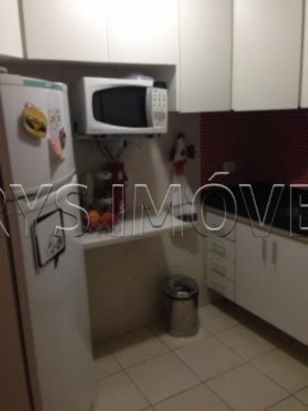 Apartamento à venda com 2 quartos, 62m² - Foto 7