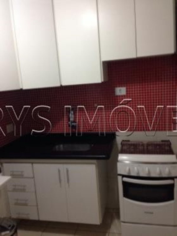 Apartamento à venda com 2 quartos, 62m² - Foto 11