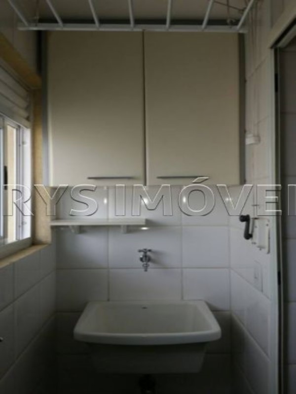 Apartamento à venda com 2 quartos, 75m² - Foto 7