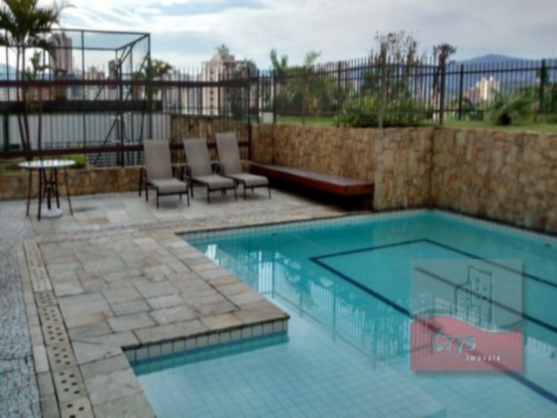 Apartamento, 3 quartos, 140 m² - Foto 1