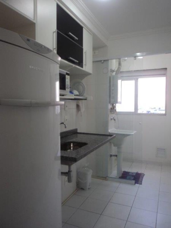 Apartamento à venda com 2 quartos, 48m² - Foto 14