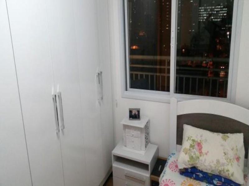 Apartamento à venda com 2 quartos, 66m² - Foto 2