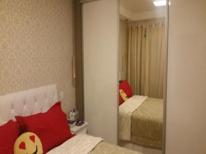 Apartamento à venda com 2 quartos, 66m² - Foto 3