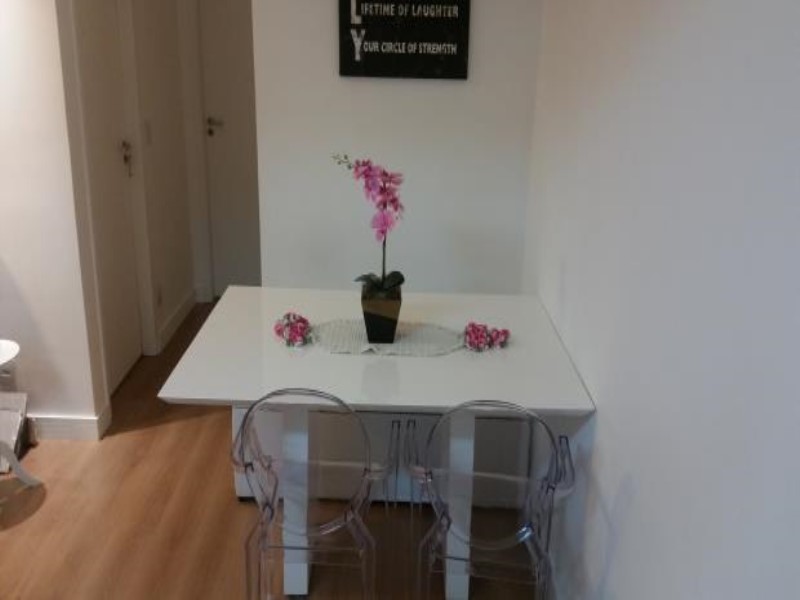 Apartamento à venda com 2 quartos, 66m² - Foto 4