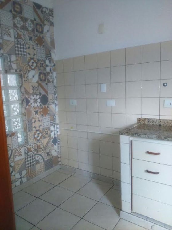 Apartamento à venda com 3 quartos, 75m² - Foto 8