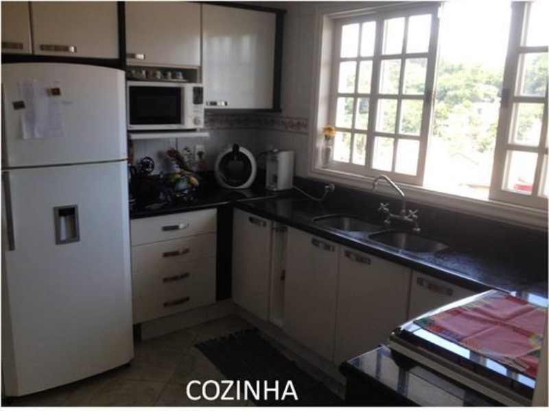 Sobrado à venda com 3 quartos, 250m² - Foto 6