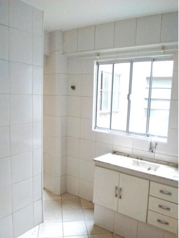 Apartamento à venda com 2 quartos, 60m² - Foto 4