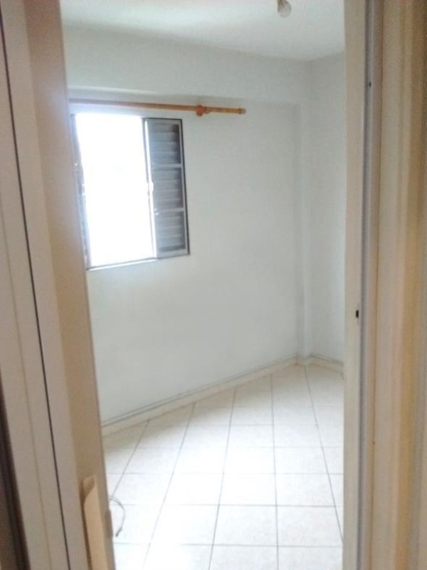Apartamento à venda com 2 quartos, 60m² - Foto 7