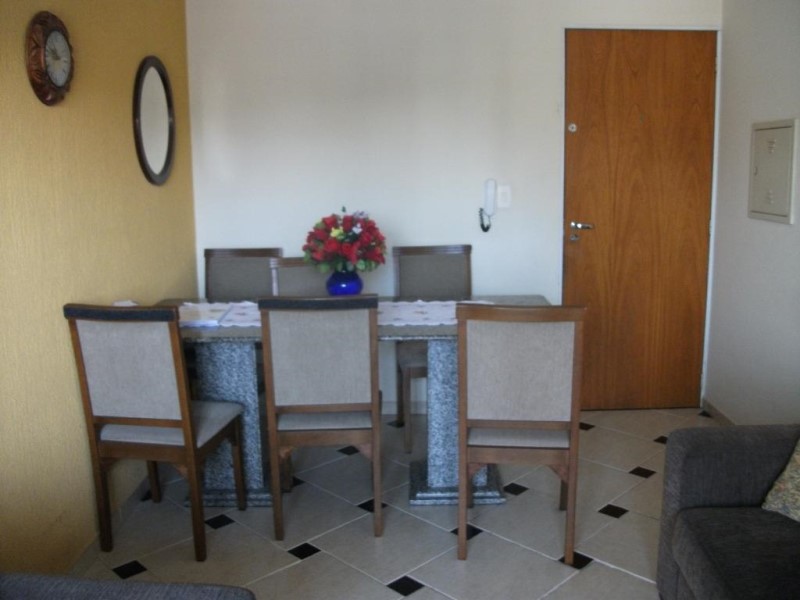 Apartamento à venda com 3 quartos, 70m² - Foto 1