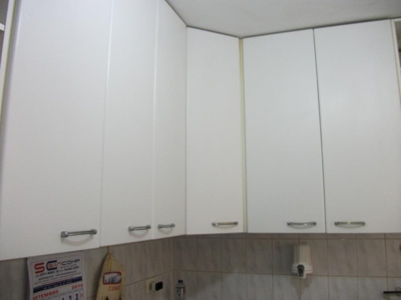 Apartamento à venda com 3 quartos, 70m² - Foto 3