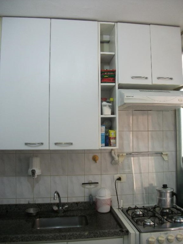 Apartamento à venda com 3 quartos, 70m² - Foto 4