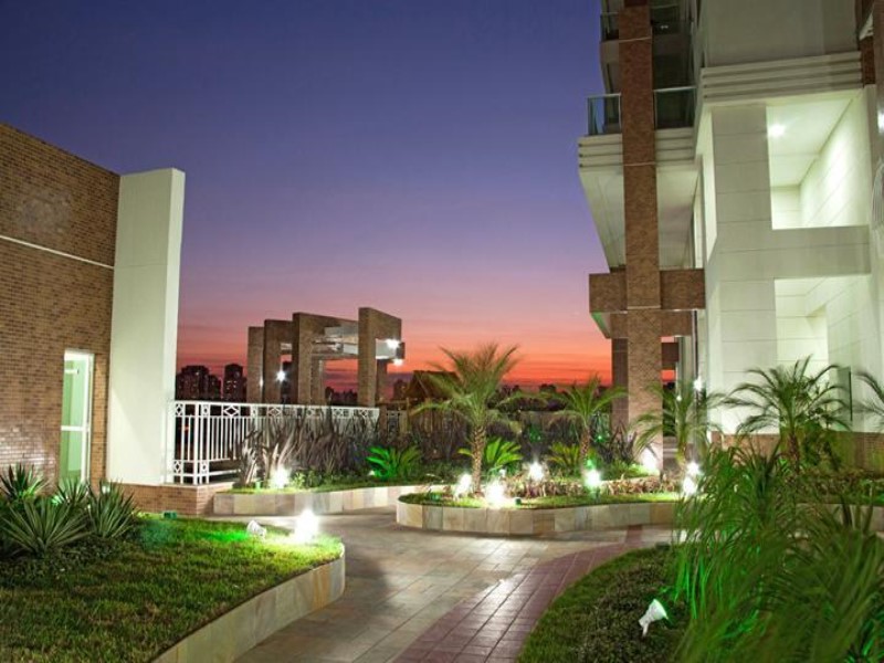Apartamento à venda com 3 quartos - Foto 1