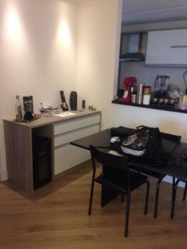 Apartamento à venda com 2 quartos, 78m² - Foto 9