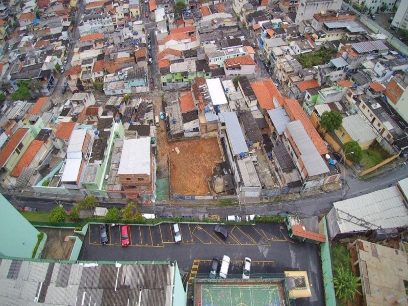 Terreno à venda, 648m² - Foto 1