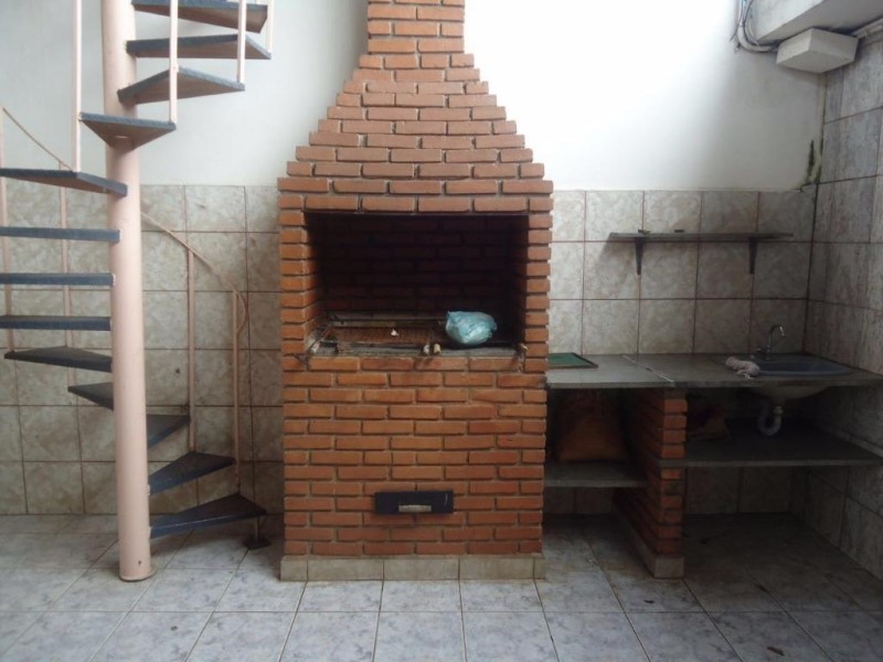 Sobrado, 4 quartos, 250 m² - Foto 2