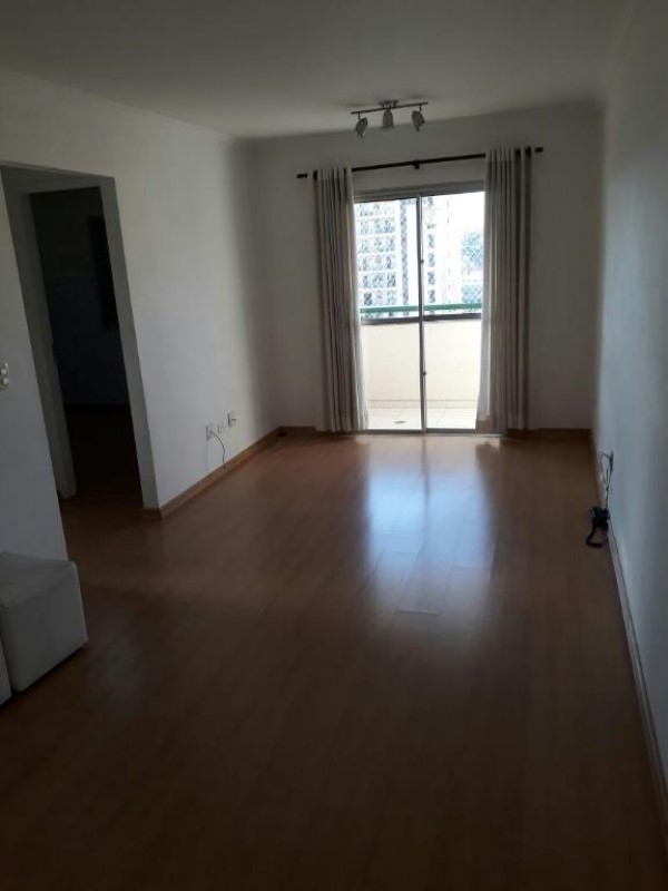 Apartamento à venda com 2 quartos, 60m² - Foto 1
