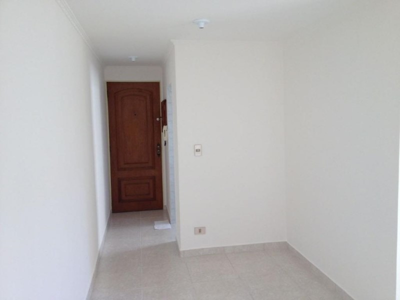 Apartamento à venda com 2 quartos - Foto 2