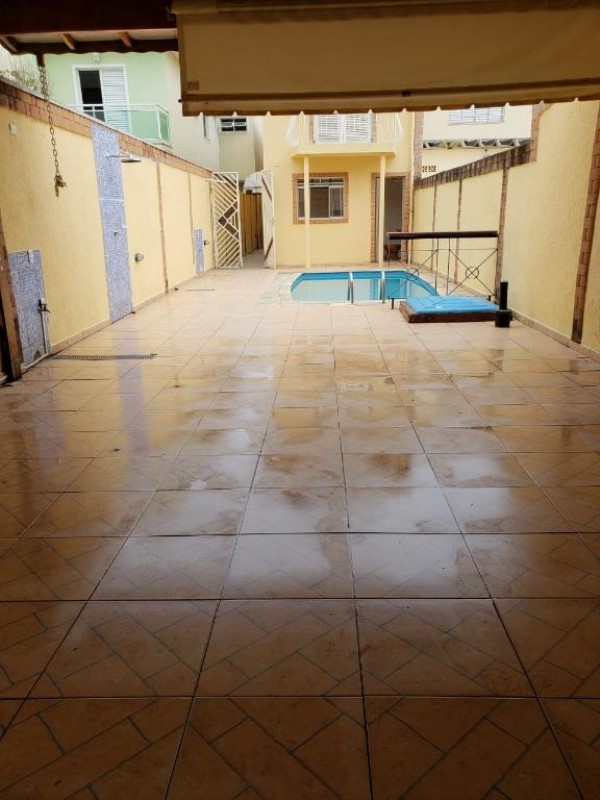 Sobrado para alugar com 4 quartos, 600m² - Foto 3