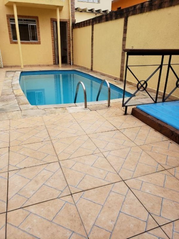 Sobrado para alugar com 4 quartos, 600m² - Foto 7