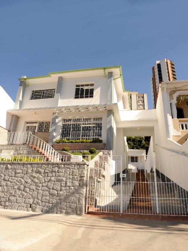Prédio Inteiro para alugar, 640m² - Foto 2