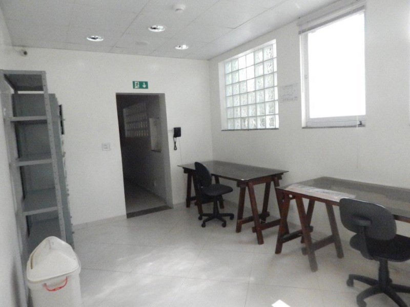 Prédio Inteiro - Foto 22