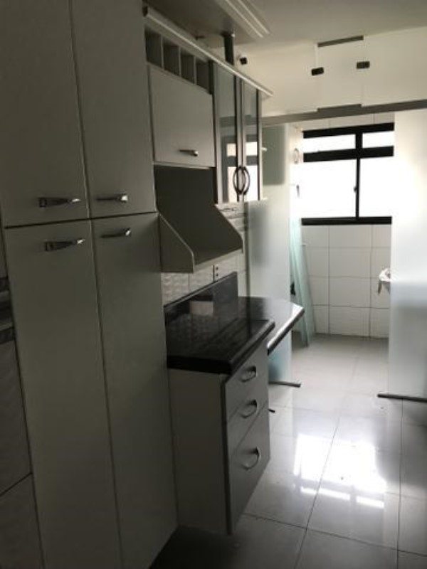 Apartamento, 3 quartos, 72 m² - Foto 2