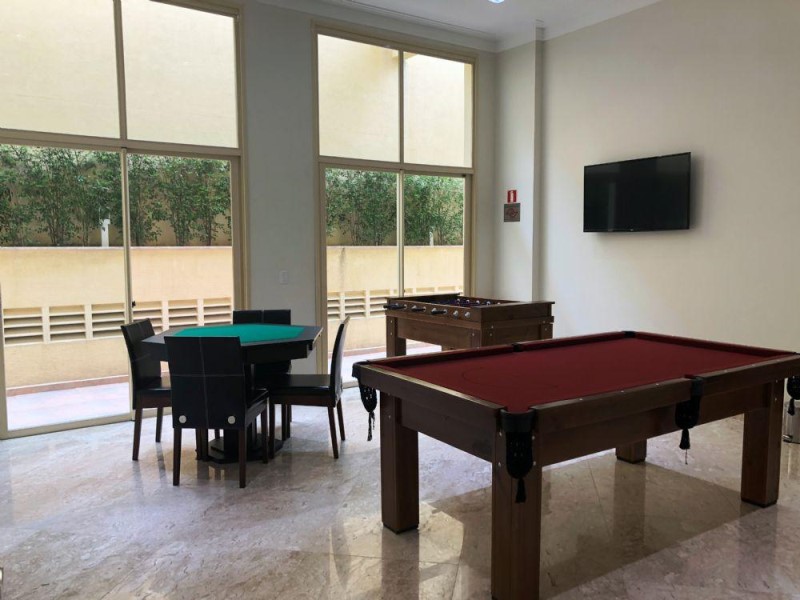 Cobertura à venda com 3 quartos, 240m² - Foto 11