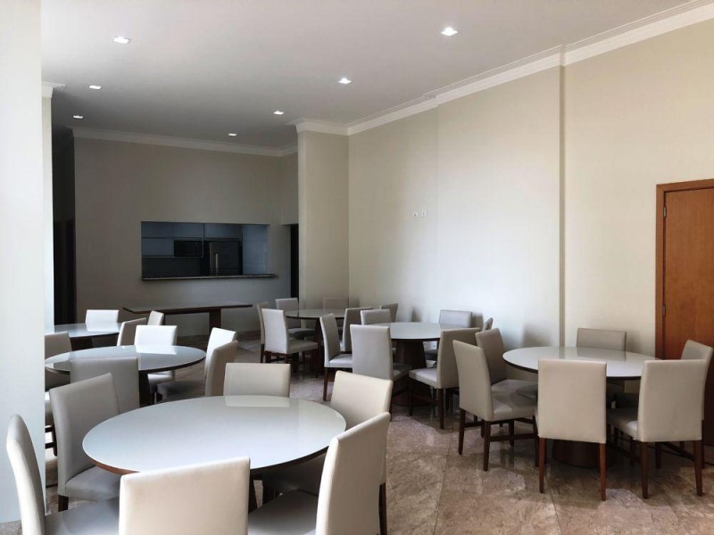 Cobertura à venda com 3 quartos, 240m² - Foto 12