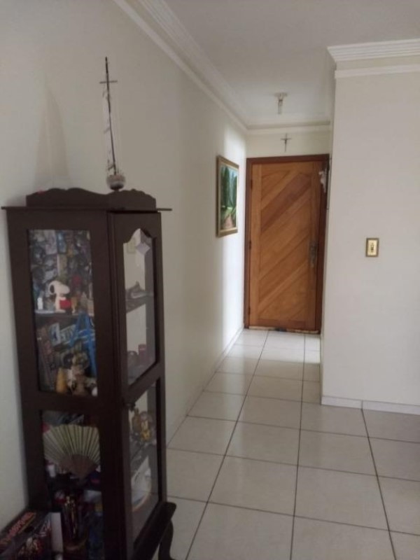 Apartamento à venda com 3 quartos, 67m² - Foto 4