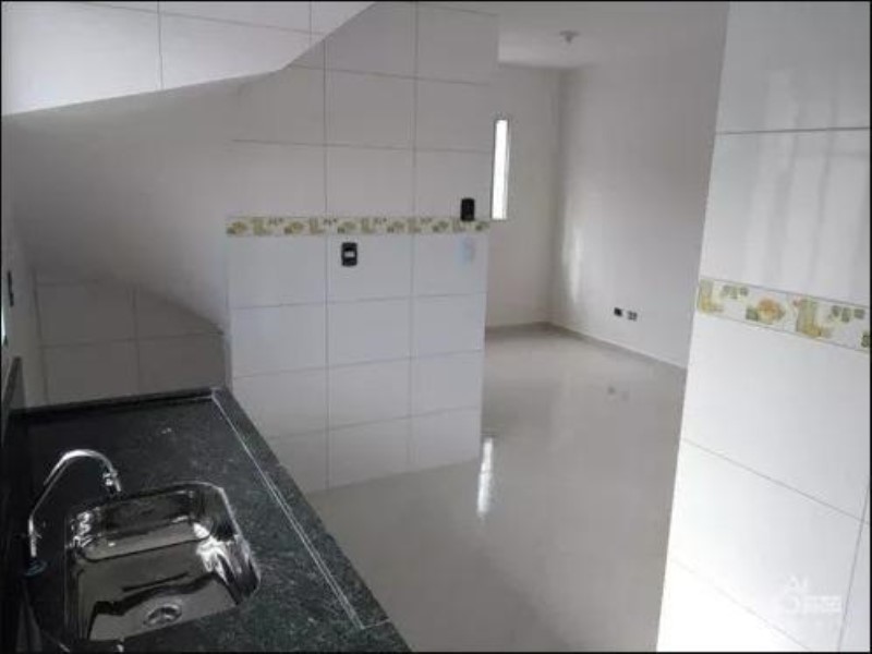 Casa à venda com 2 quartos, 60m² - Foto 13
