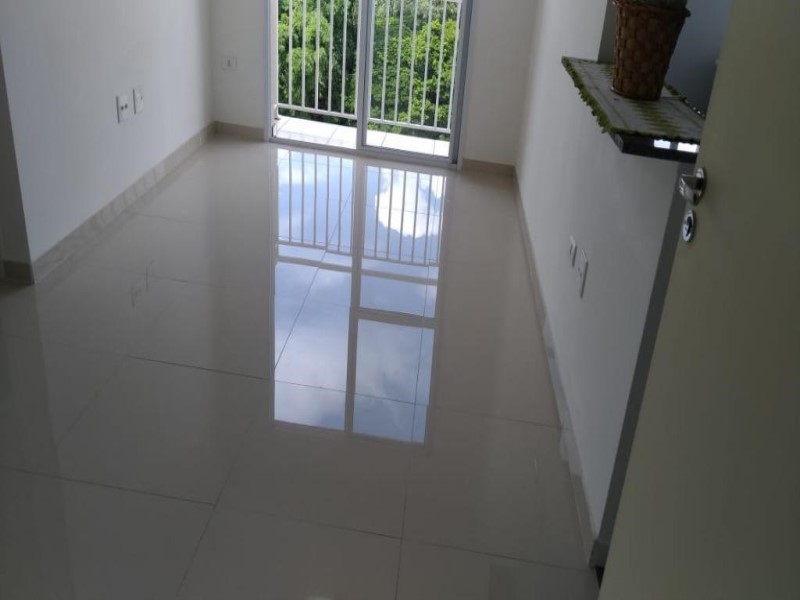 Apartamento à venda com 2 quartos, 48m² - Foto 3
