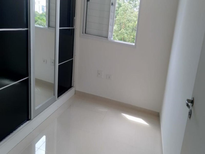 Apartamento à venda com 2 quartos, 48m² - Foto 10