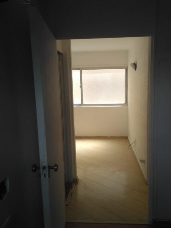 Apartamento à venda com 2 quartos, 45m² - Foto 2