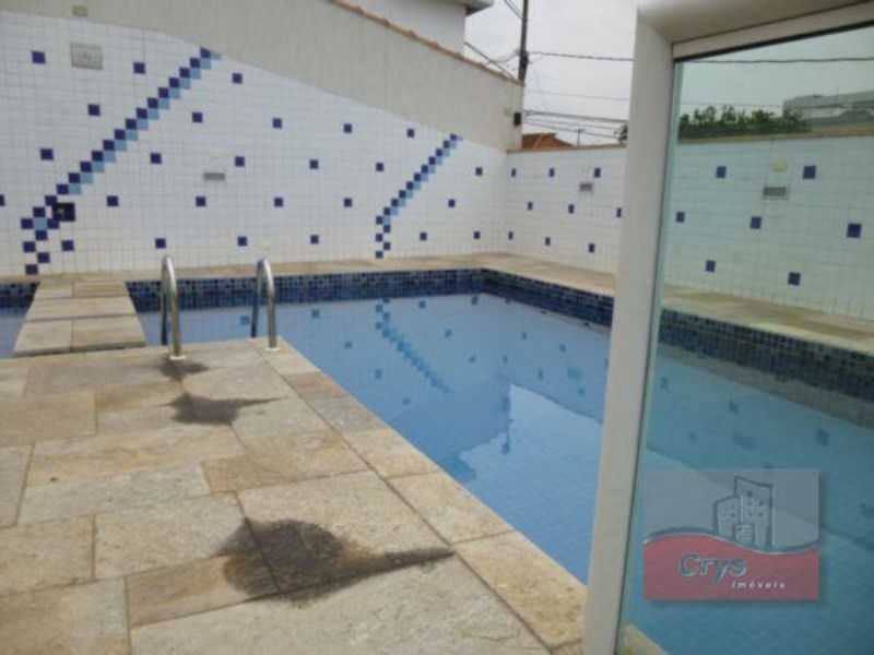 Casa à venda com 3 quartos, 135m² - Foto 2