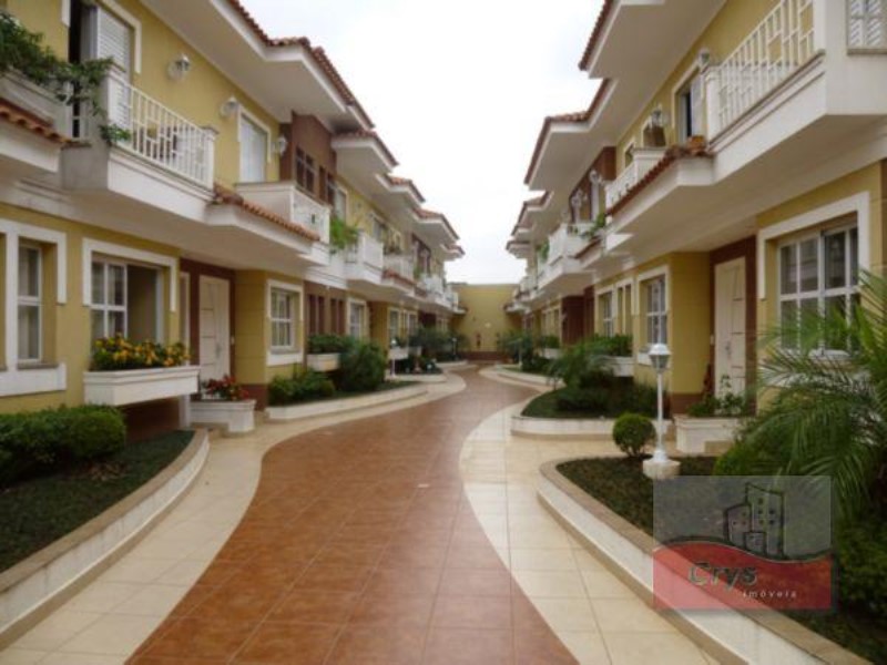 Casa à venda com 3 quartos, 135m² - Foto 4