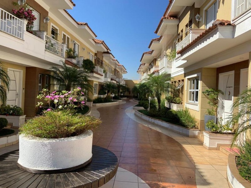 Casa à venda com 3 quartos, 135m² - Foto 5