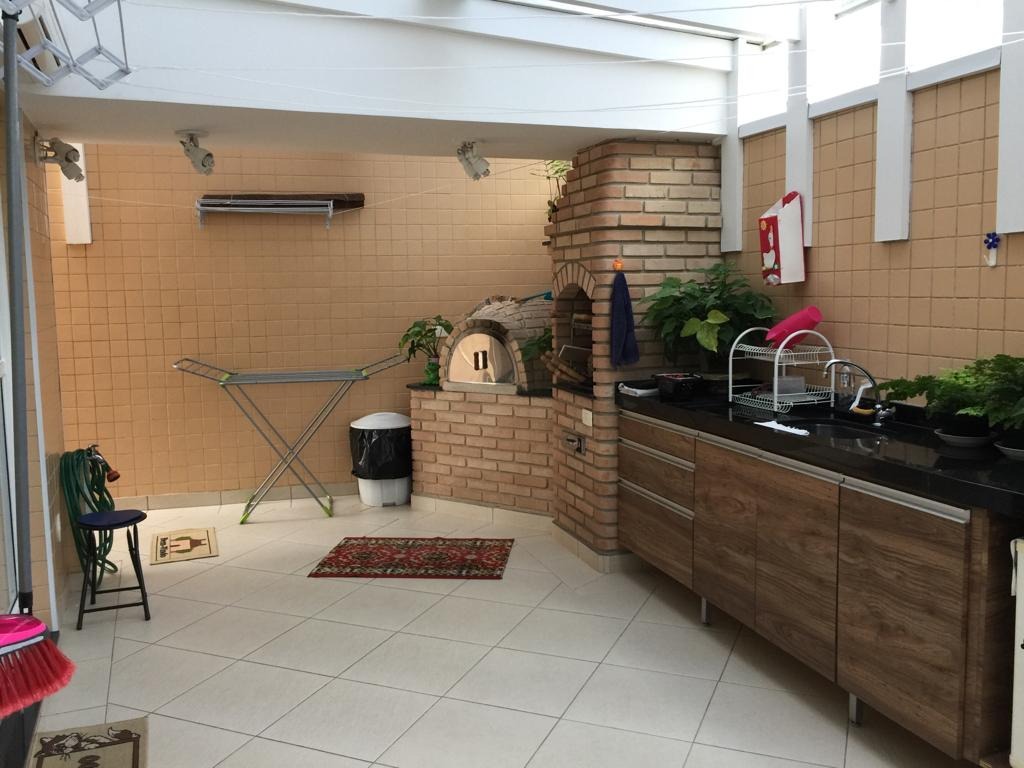 Casa, 3 quartos, 240 m² - Foto 10