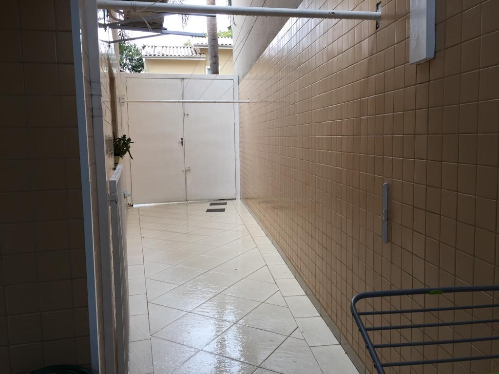 Casa, 3 quartos, 240 m² - Foto 17